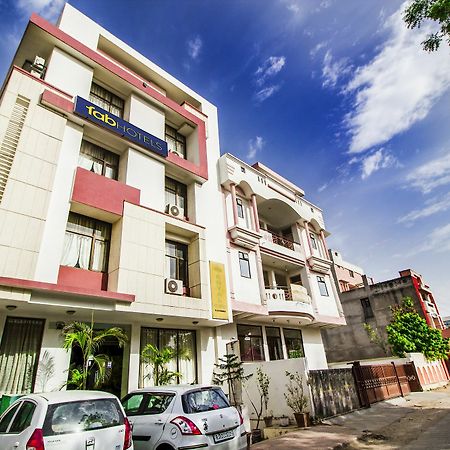 Fabhotel Royal Residency Jaipur Airport מראה חיצוני תמונה